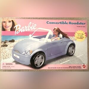 MATTEL 2001 BARBIE CONVERTIBLE ROADSTER NEW IN BOX